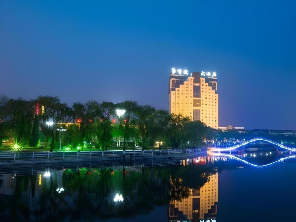Feicheng Blossom Hotel Eksteriør bilde