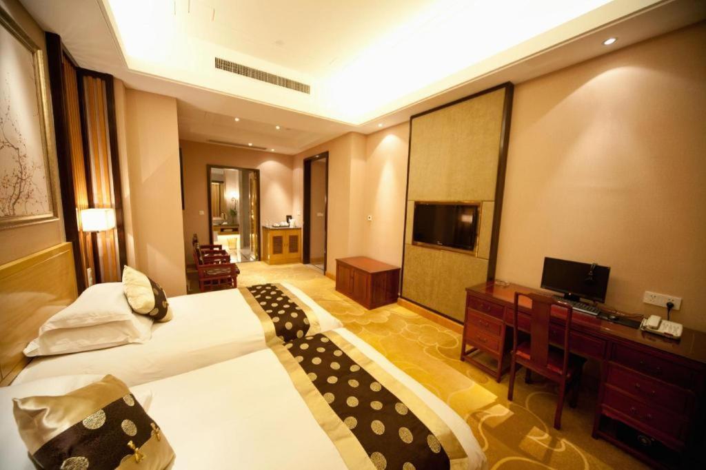 Feicheng Blossom Hotel Eksteriør bilde