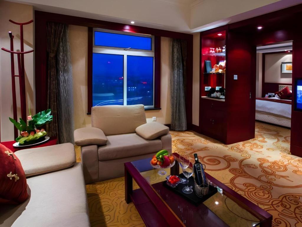 Feicheng Blossom Hotel Eksteriør bilde