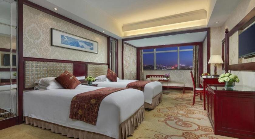 Feicheng Blossom Hotel Eksteriør bilde