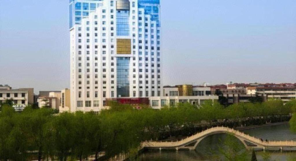 Feicheng Blossom Hotel Eksteriør bilde