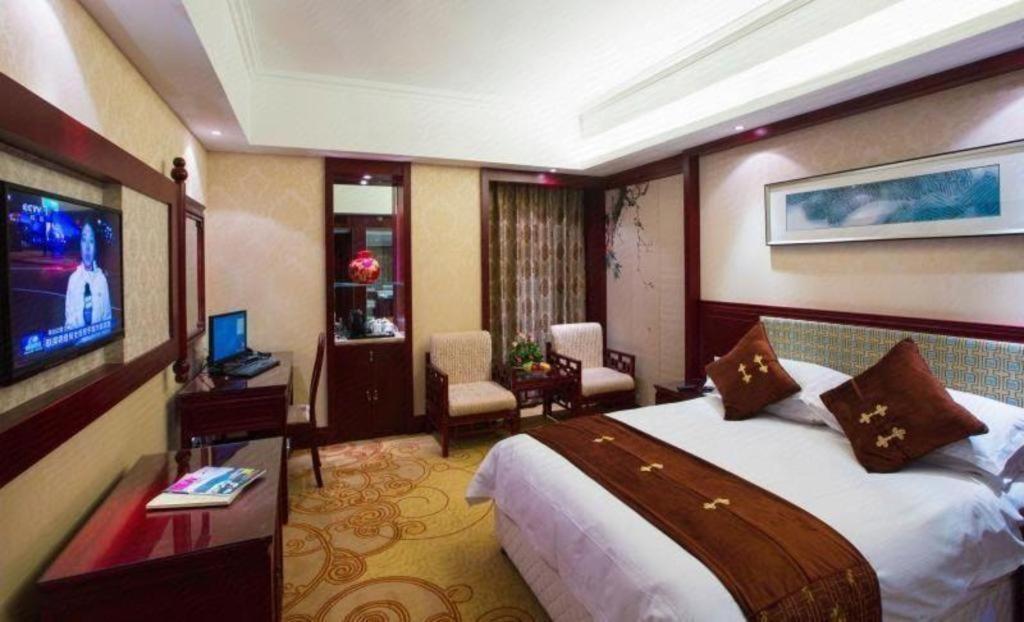 Feicheng Blossom Hotel Eksteriør bilde