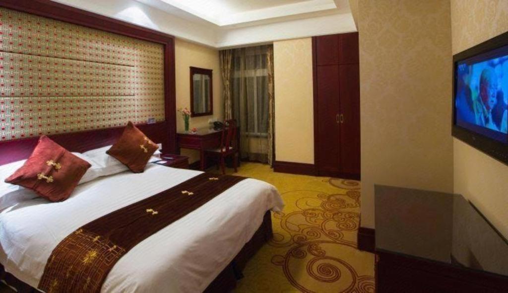 Feicheng Blossom Hotel Eksteriør bilde