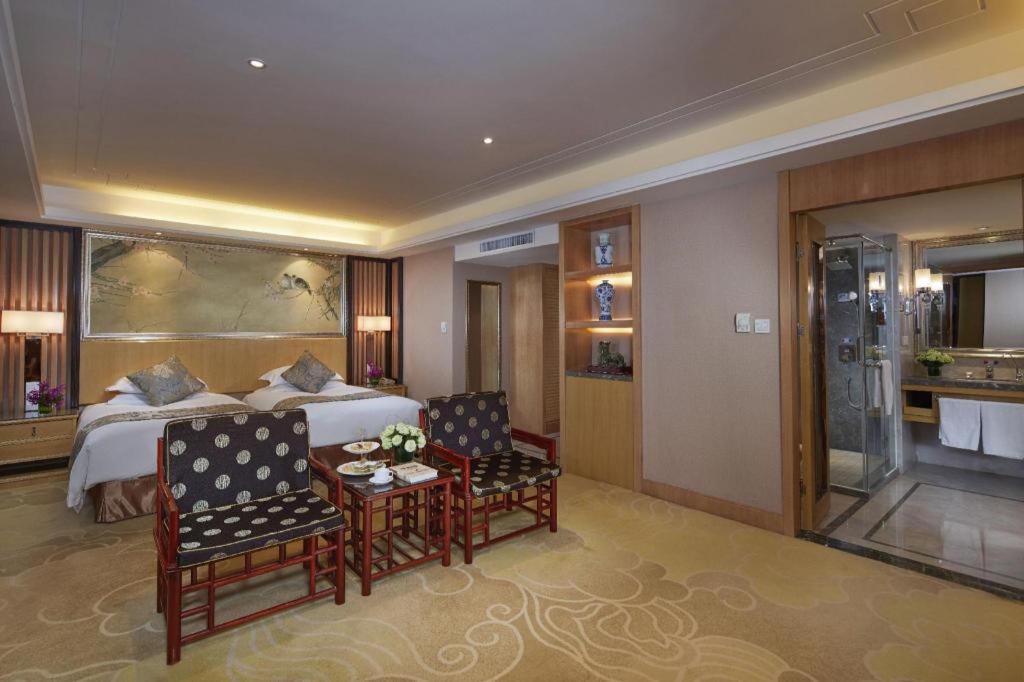 Feicheng Blossom Hotel Eksteriør bilde