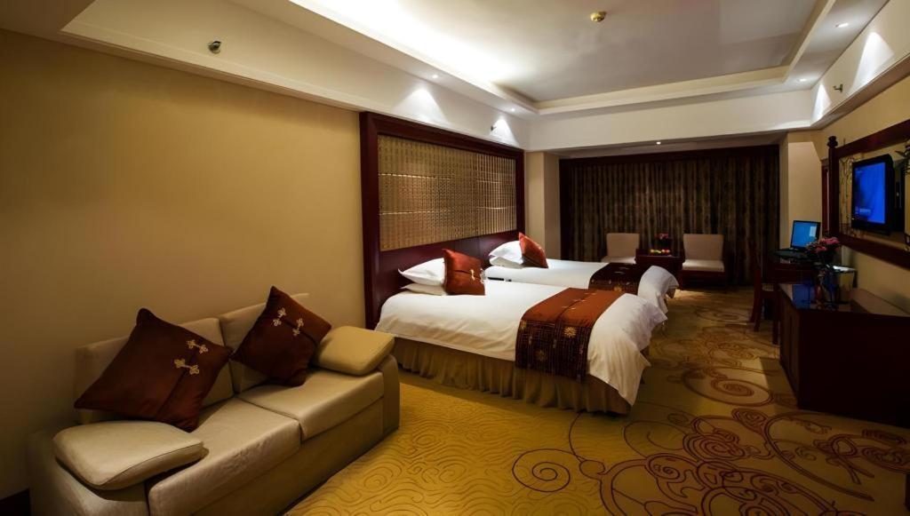 Feicheng Blossom Hotel Eksteriør bilde